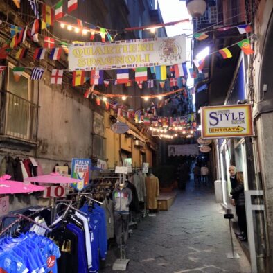 西班牙街区 (Quartieri Spagnoli)