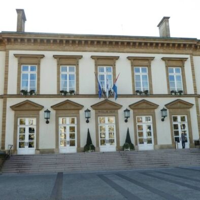 Il Municipio di Città di Lussemburgo (Hôtel de Ville de Luxembourg), costruito nel 1838