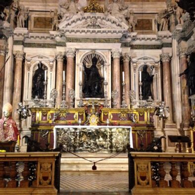 那不勒斯主教座堂 (Duomo di Napoli)