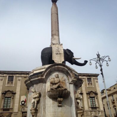 La fontana dell’Elefante, realizzata tra il 1735 e il 1737