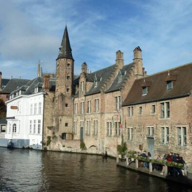 A passeggio lungo i canali e nel centro storico di Bruges