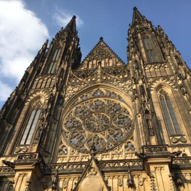 La Cattedrale di San Vito, San Venceslao e Sant’Adalberto (Katedrála sv. Víta, Václava a Vojtěcha), fondata nel 1344
