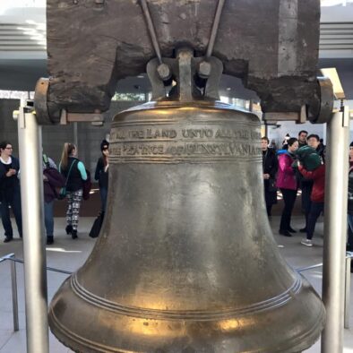 La Liberty Bell, arrivata dall’Inghilterra nel 1752, è simbolo di pace e libertà