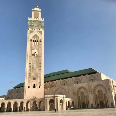 La Moschea di Hassan II (مسجد الحسن الثاني‎), inaugurata nel 1993