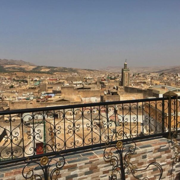 Panorama di Fez dalla terrazza dell’hotel Dar El Ouedghiri