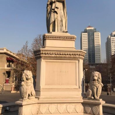 Piazza Dante (但丁广场) presso la Italian Style Town (意式风情区)