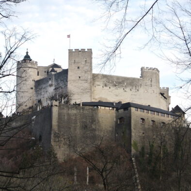La Fortezza di Salisburgo (Festung Hohensalzburg), la cui costruzione iniziò nel 1077