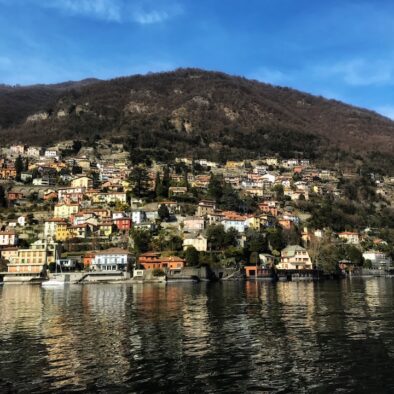 Navigation on Lake Como