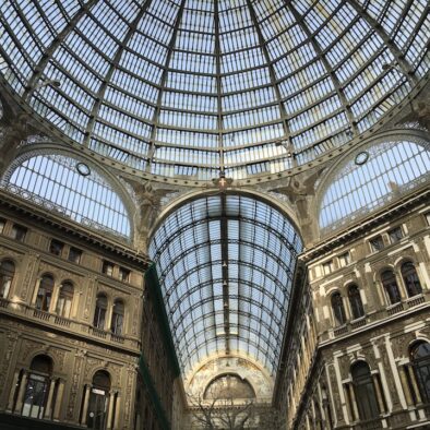 翁贝托一世拱廊街 (Galleria Umberto I)