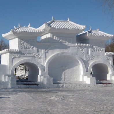 Harbin Sun Island International Snow Sculpture Art Exposition (哈尔滨太阳岛国际雪雕艺术博览会)