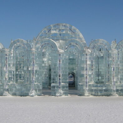 Harbin International Ice and Snow Sculpture Festival (中国哈尔滨国际冰雪节)