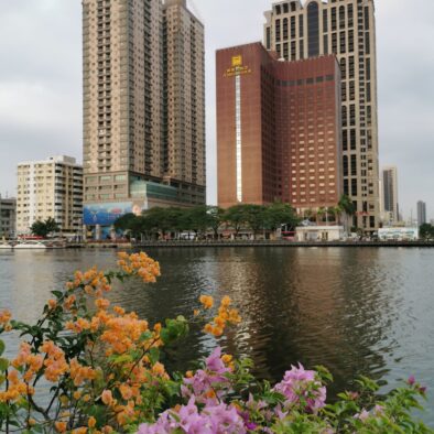 爱河