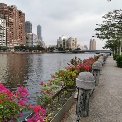 爱河