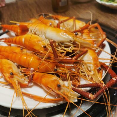 Tasting local food