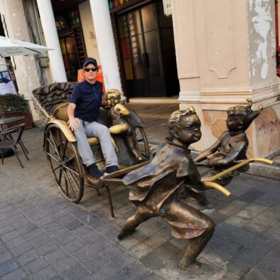 Qilou Old Street (骑楼老街)