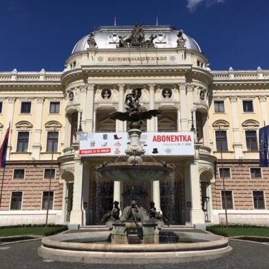 Teatro Nazionale Slovacco (Slovenské národné divadlo), edificio neo-rinascimentale costruito negli anni 1885-1886