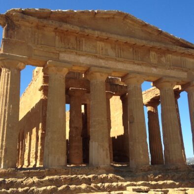 ll Tempio della Concordia, costruito nel V secolo a.C.