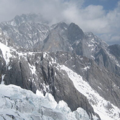 Jade Dragon Snow Mountain (玉龙雪山)
