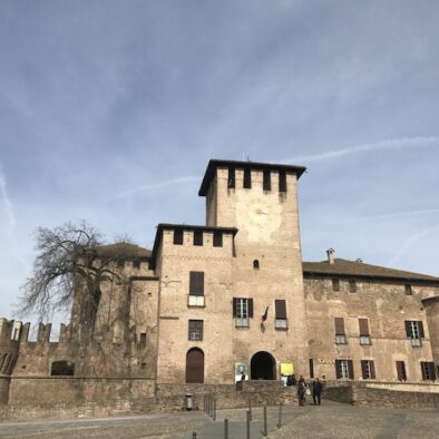 丰塔内拉托的城堡 (Rocca Sanvitale a Fontanellato)