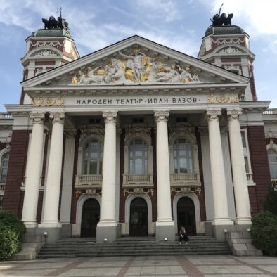 Il Teatro Ivan Vazov (Народен театър „Иван Вазов“,) , fondato nel 1904