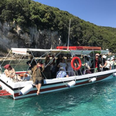 游览靠近塞沃塔的岛屿