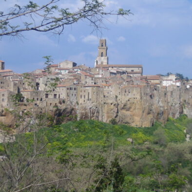 Pitigliano, la città del tufo