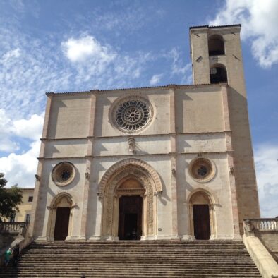 托迪市镇 (Todi)的圣母领报共同主教座堂 (Concattedrale della Santissima Annunziata）