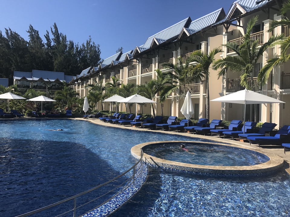 弗利康弗拉克的珍珠海滩度假村 (Pearle Beach Resort & Spa)