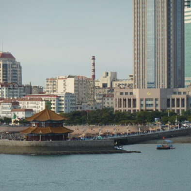 Zhanqiao Pier (栈桥) e Huilan Pavilion (回澜阁)