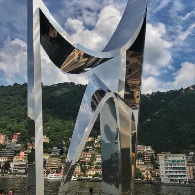 "Life Electric" monument in Como