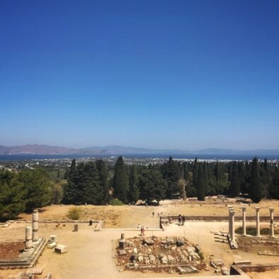 L’Asclepieion (Ασκληπιείο Κω), santuario dedicato ad Esculapio, il Dio della medicina.