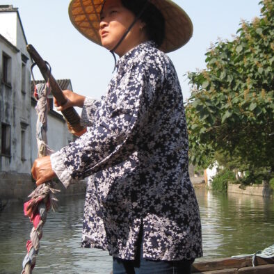 In barca lungo i canali di Suzhou